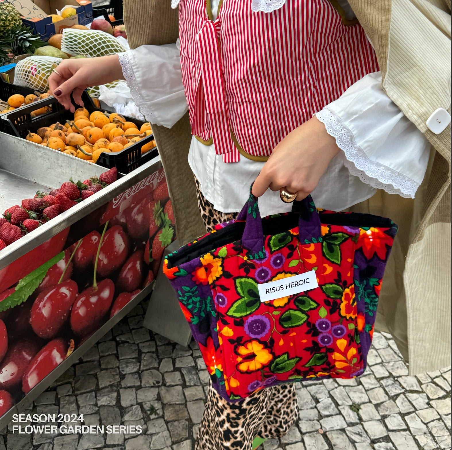 Flower Garden Mini Tote Çantalar