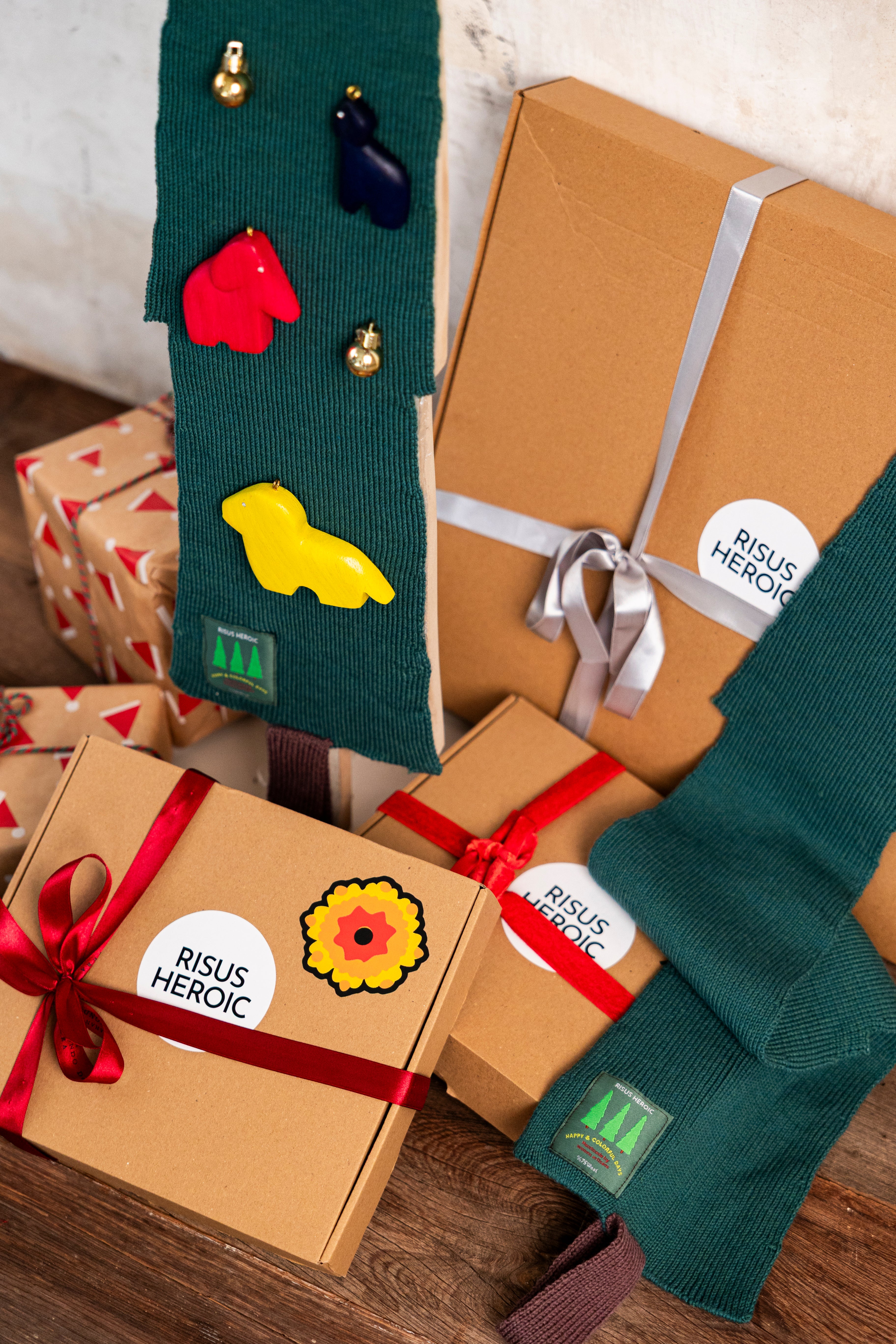 Çam Ağacı Yün Atkı