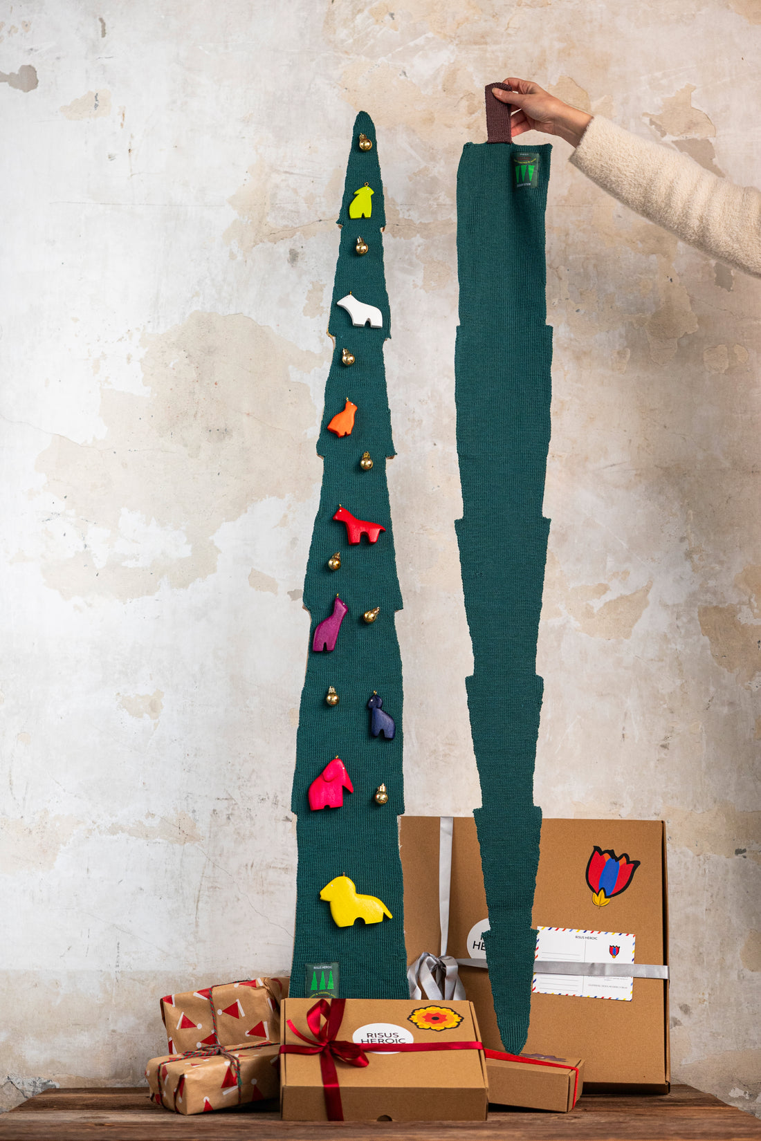 Çam Ağacı Yün Atkı