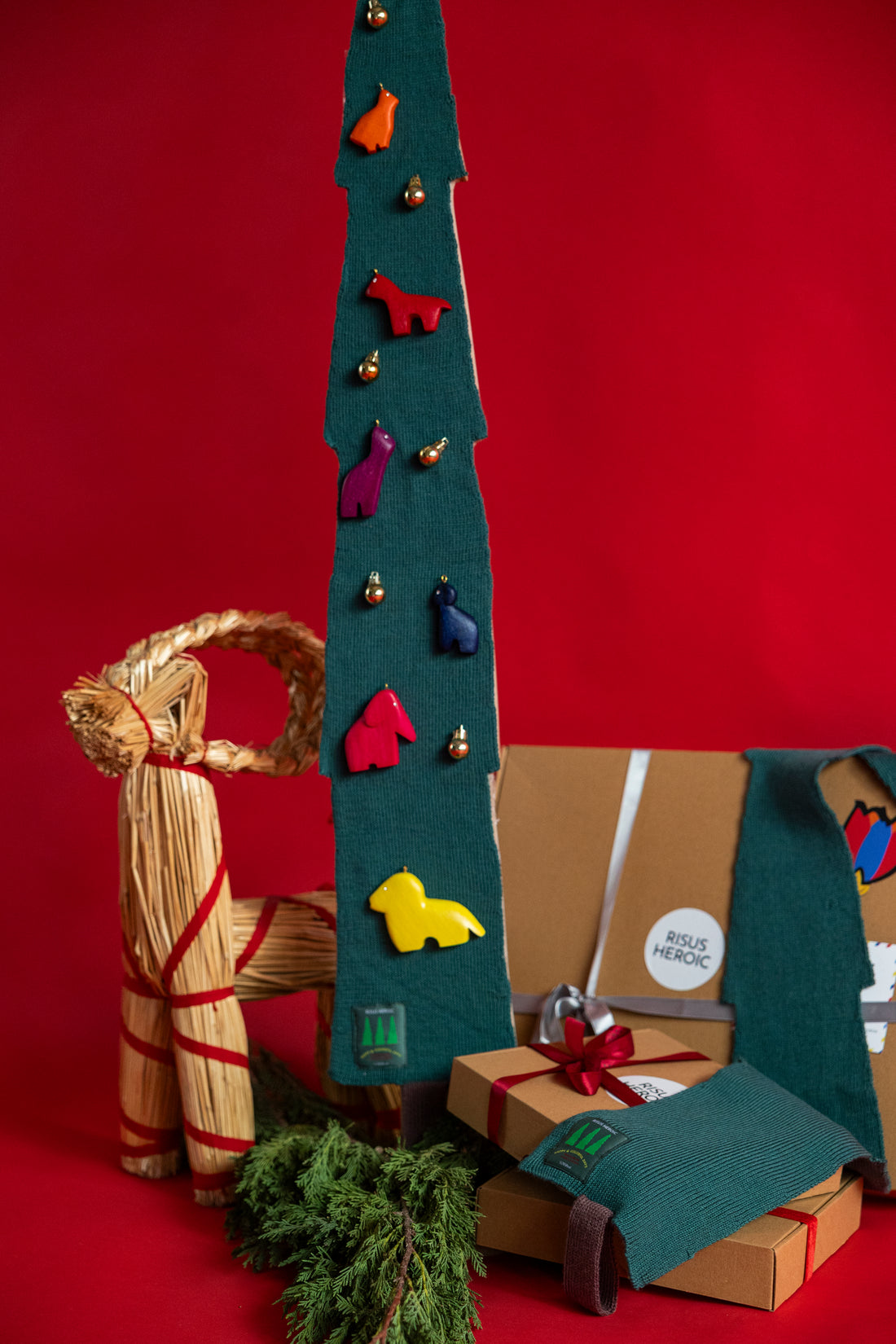 Çam Ağacı Yün Atkı